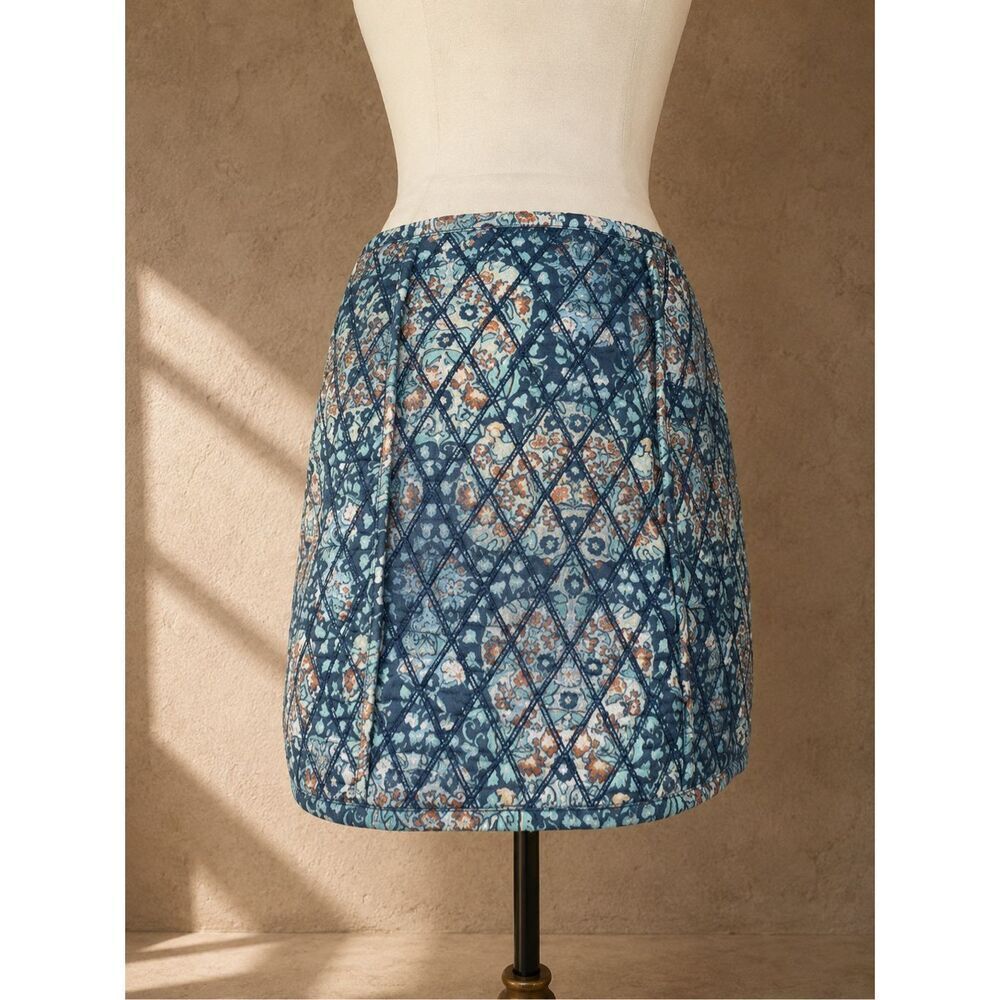 Free People Size 10 Darla Quilted Mini Skirt Blue Floral Cotton Pockets - Picture 4 of 9